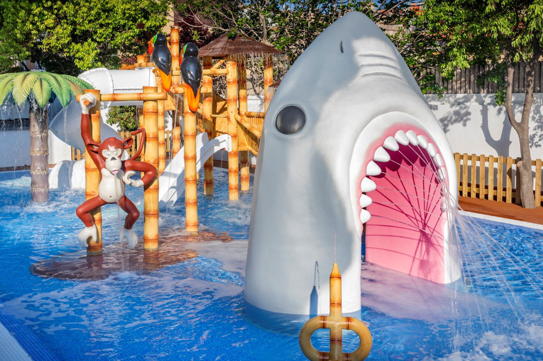 Hotel Ght Balmes, Hotel-aparthotel&splash 3*